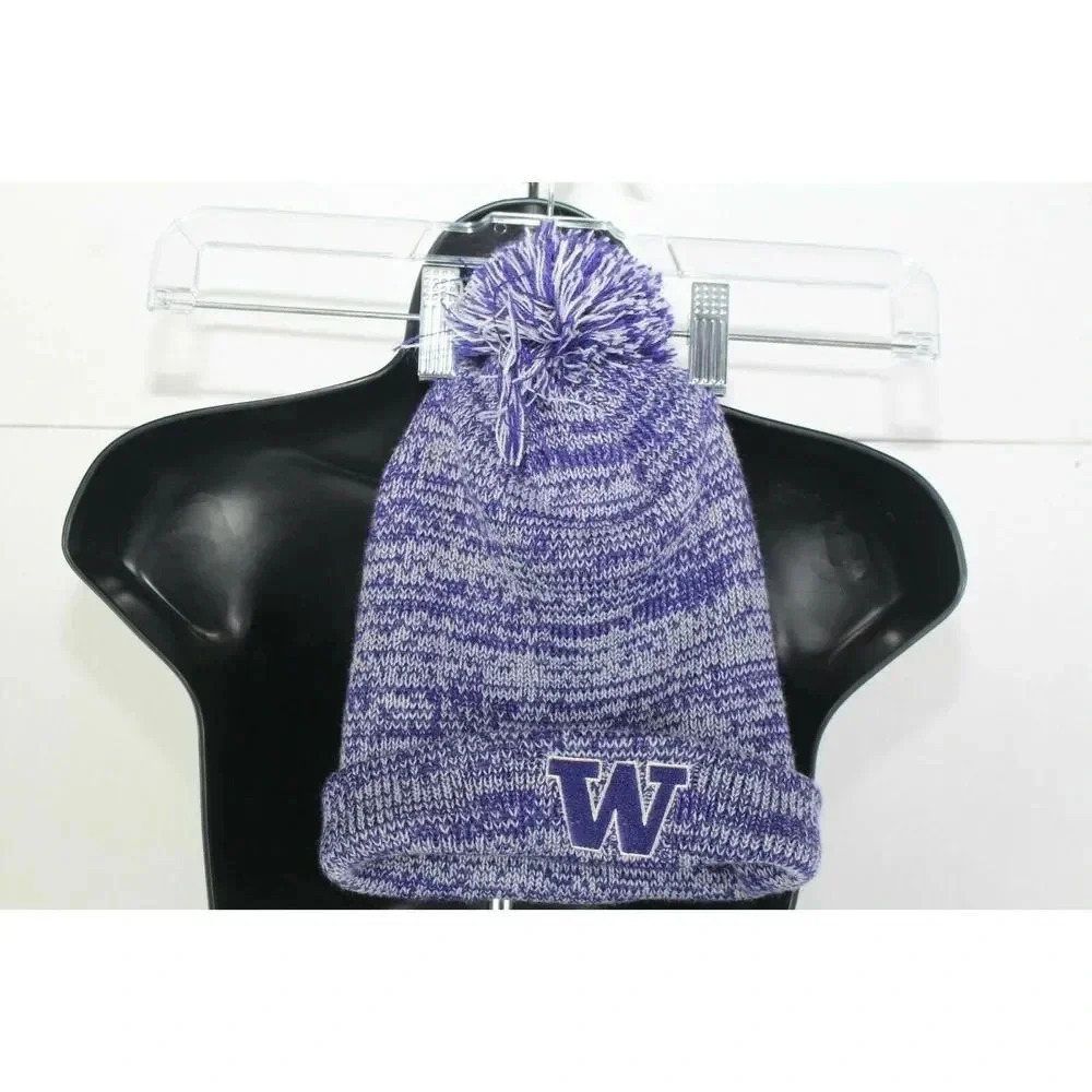 UDUB Hat still in good shape